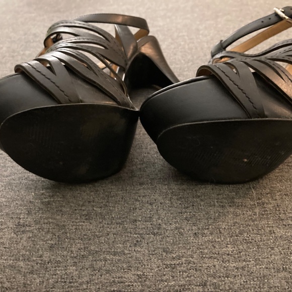 Guess Black sandal - Picture 6 of 8